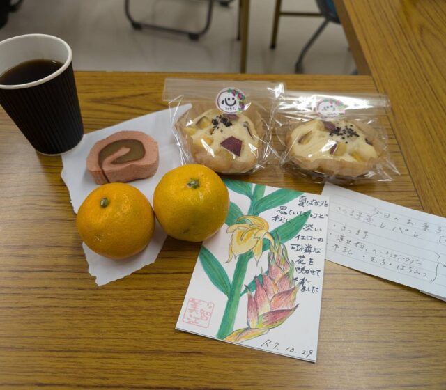 25.10.29みちえさん手作りお菓子